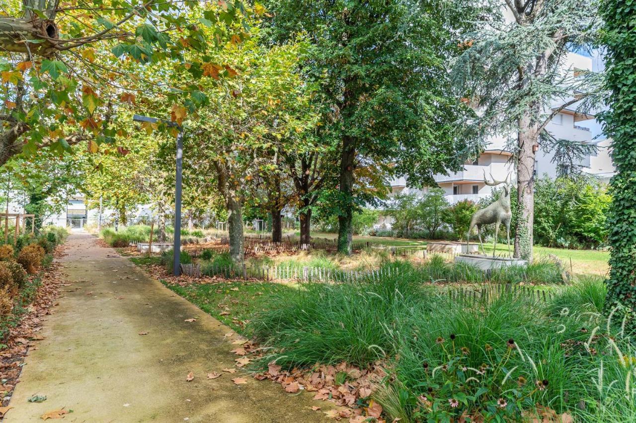 Ovelia Lyon - Les Jardins D'Hortense エクステリア 写真