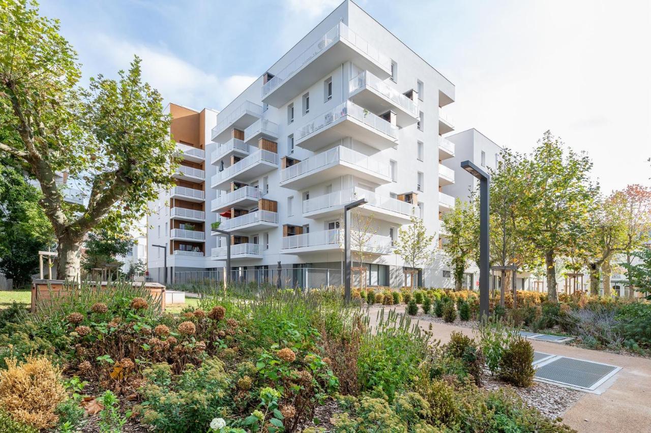 Ovelia Lyon - Les Jardins D'Hortense エクステリア 写真
